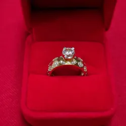 Anillo de compromiso