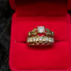 Anillo de compromiso tradicional robusto 10k