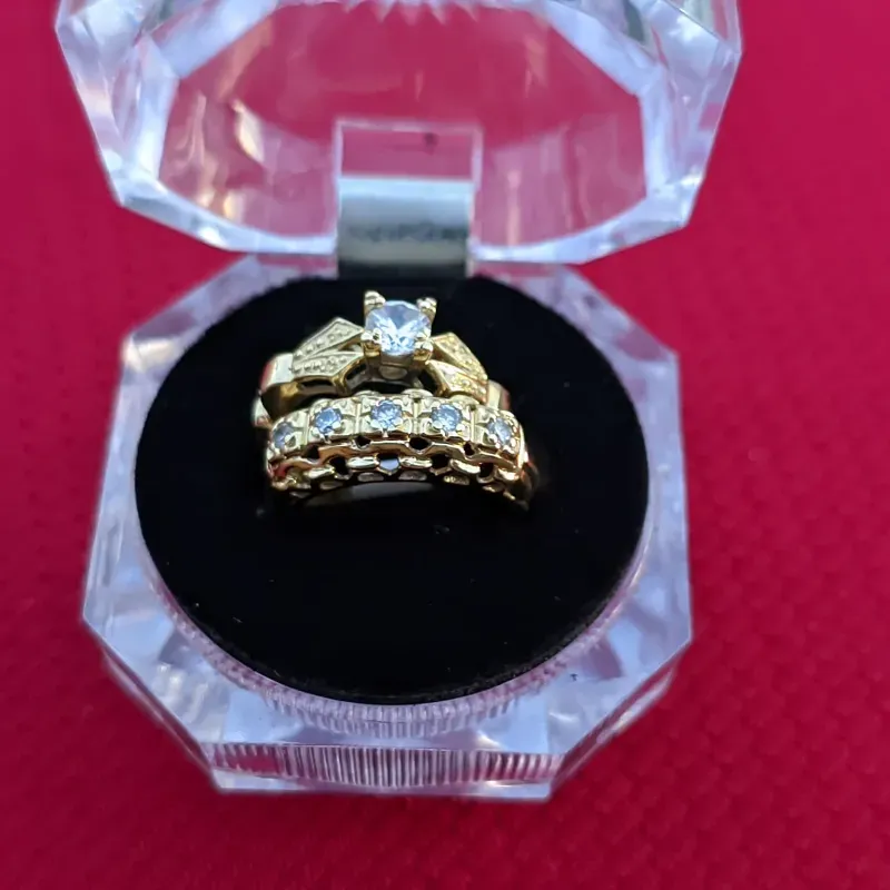 Anillo de compromiso 10k