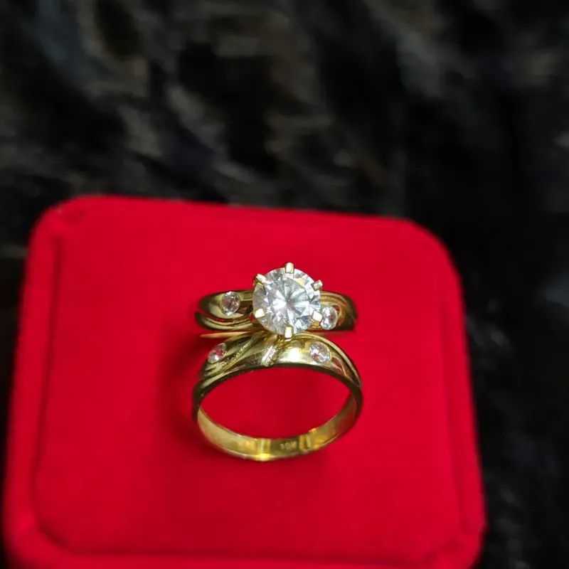 Anillos de compromiso 10k 