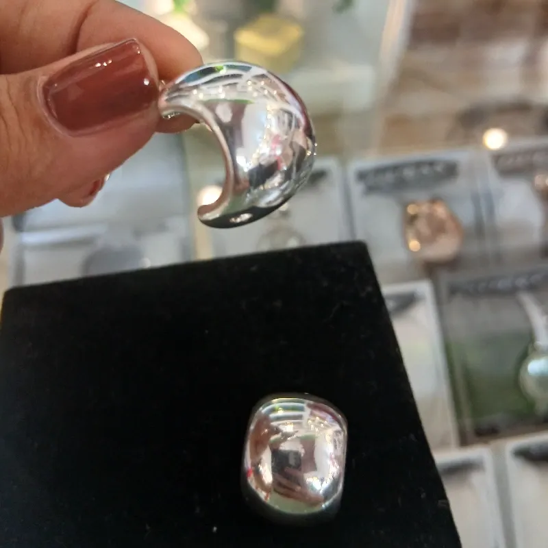 Aretes