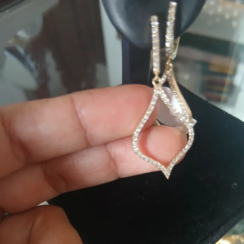 Aretes