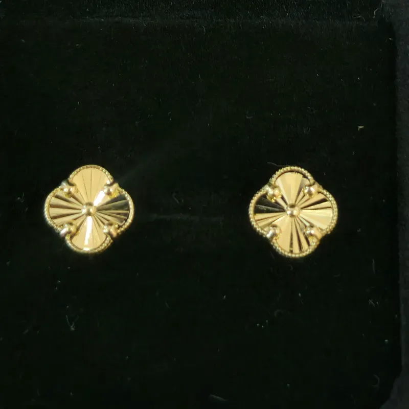 Arete Van Cleef #2