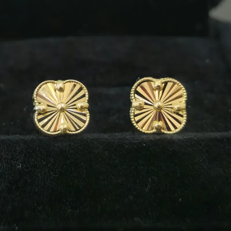 Arete Van Cleef #2