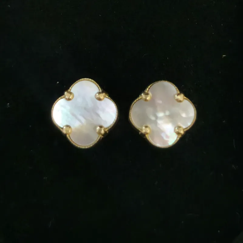 Aretes Van Cleef #3 ⚪️