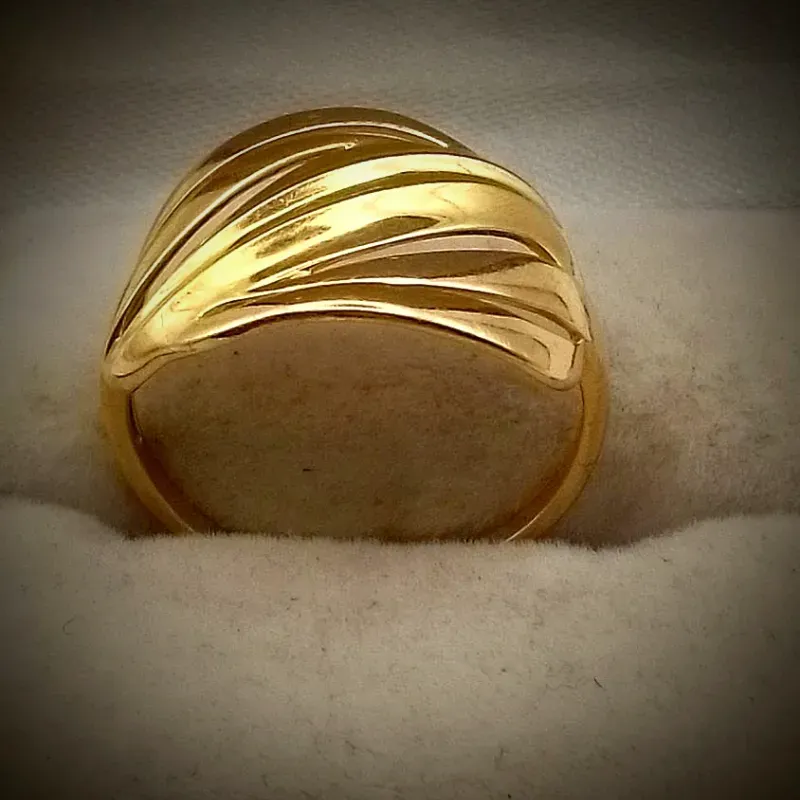 Anillo Con Volumen Oro Rosa