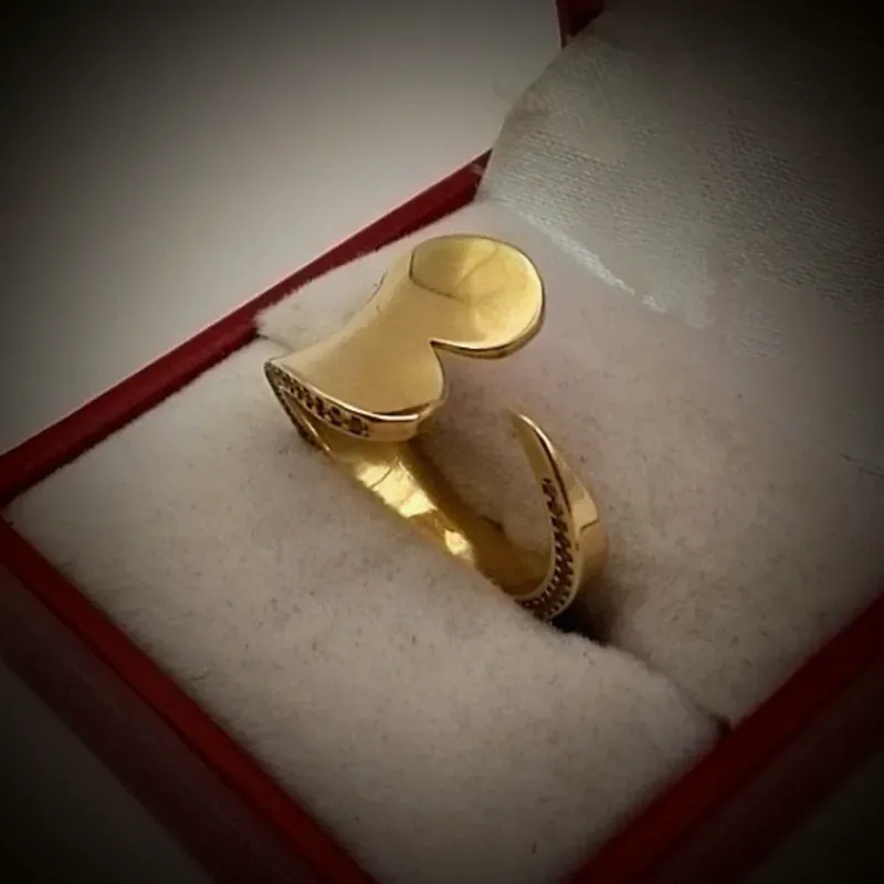 Anillo Corazón Abierto Super Exclusivo Con Circones Blancos Pequeños