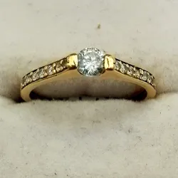 Anillo de compromiso 10k