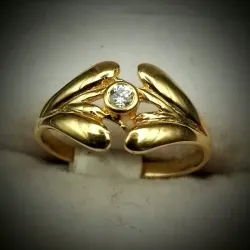 Anillo de ramo con un diamante