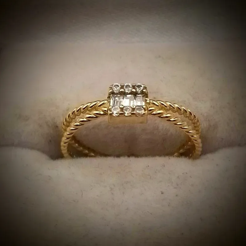 Anillo Dos Aros Con Circón Baguette