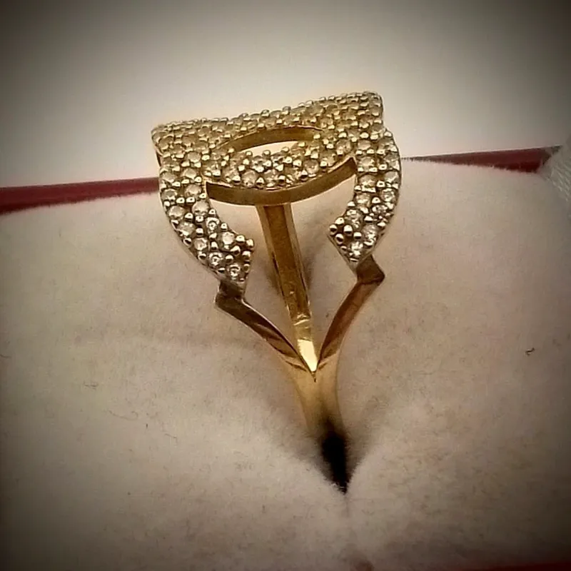 Anillo Exclusivo Chanel con Circones Blancos Redondos