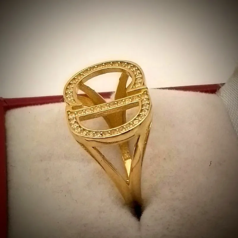 Anillo Exclusivo Christian Dior