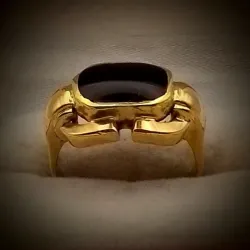 Anillo Fuerte Con Gema Negra