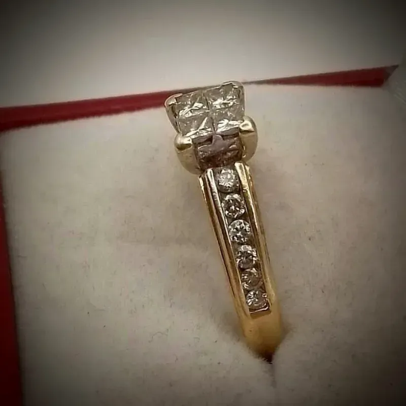 Anillo Joyería Compromiso Con Diamantes 0.75ct 14K