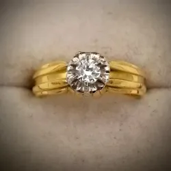 Anillo Macizo Con Circón Blanco Redondo