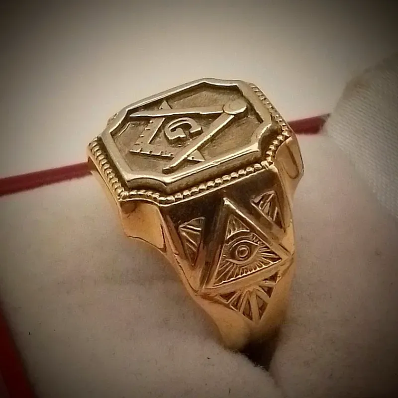 Anillo Mazón Macizo Combinado en Oro Blanco