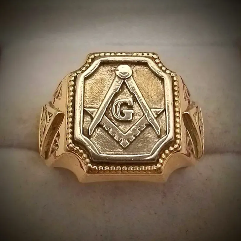 Anillo Mazón Macizo Combinado en Oro Blanco