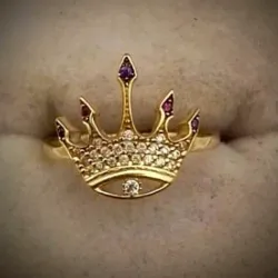Anillo Original 10K Signo de Rolex en Relieve