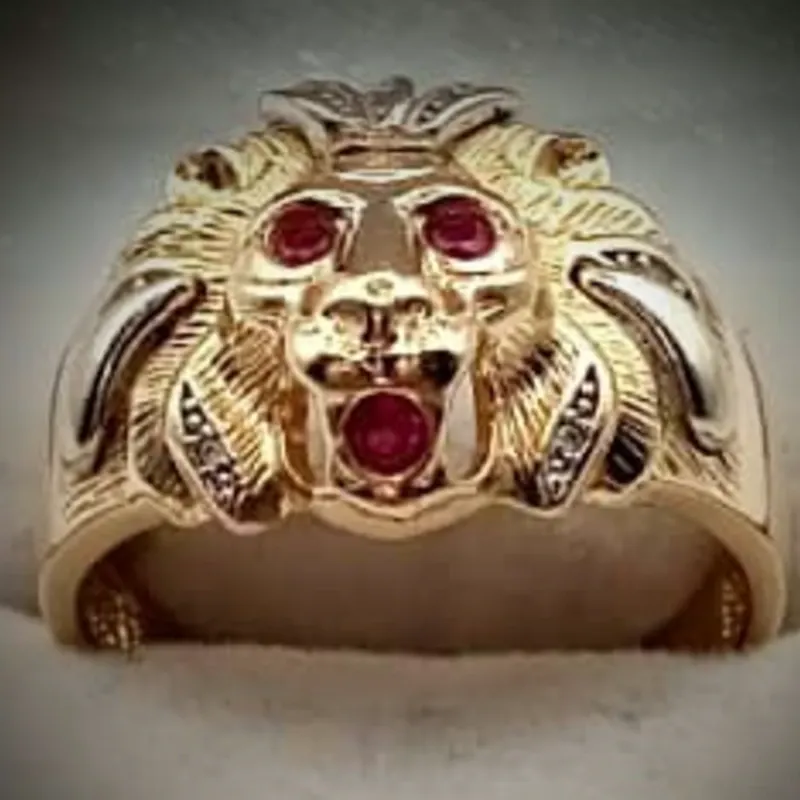 Anillo Original 14K Con León en Relieve