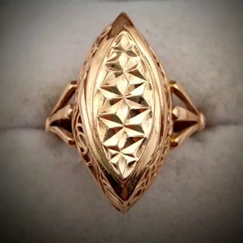 Anillo Original 14K estilo Almendra Con Volumen de Oro Rosa