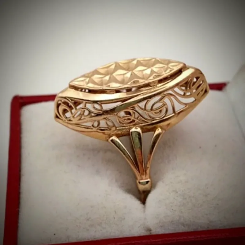 Anillo Original 14K estilo Almendra Con Volumen de Oro Rosa