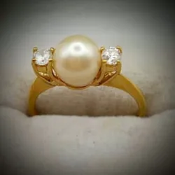 Anillo Original 18K Con Perla y Brillantes