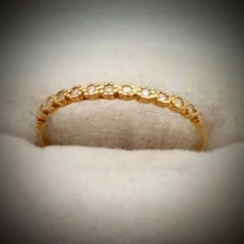 Anillo Original 18K Exclusivo Sencillo Con Circones Redondos Pequeños