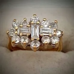 Anillo Original 375 (9K) de Joyería Macizo y Exclusivo Estilo Roseta