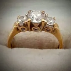 Anillo Original 375 (9K) de Joyería Macizo y Exclusivo