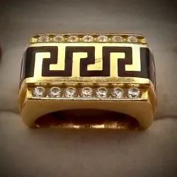 Anillo Versace Con Volumen Rectangular