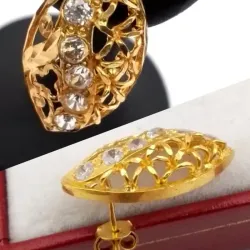 Aretes de almendra tejido con circones