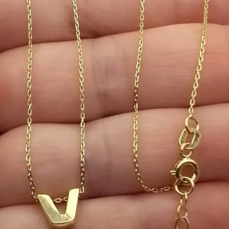 Cadena Ajustable Exclusiva Y Personalizada Con Letra V