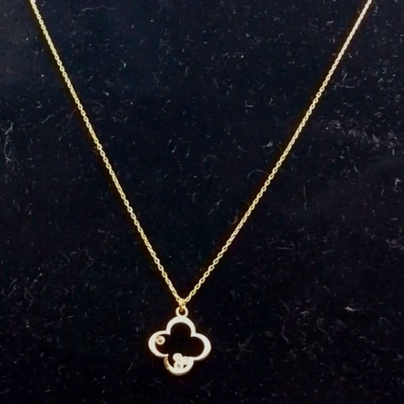 Cadena Sencilla Con dije Exclusiva Ajustable