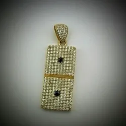 Dije de ficha de dominó