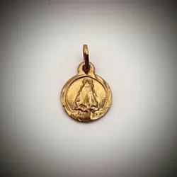 Dije Original 10K de la Virgen de la Caridad Pequeño