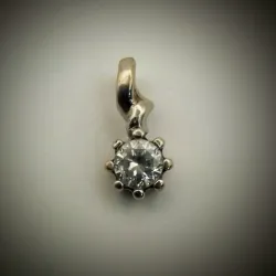 Dije Original 18K de Oro Blanco Con Circón Redondo Blanco