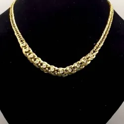 Gargantilla Reversible Con Gemas Blancas y Rojas