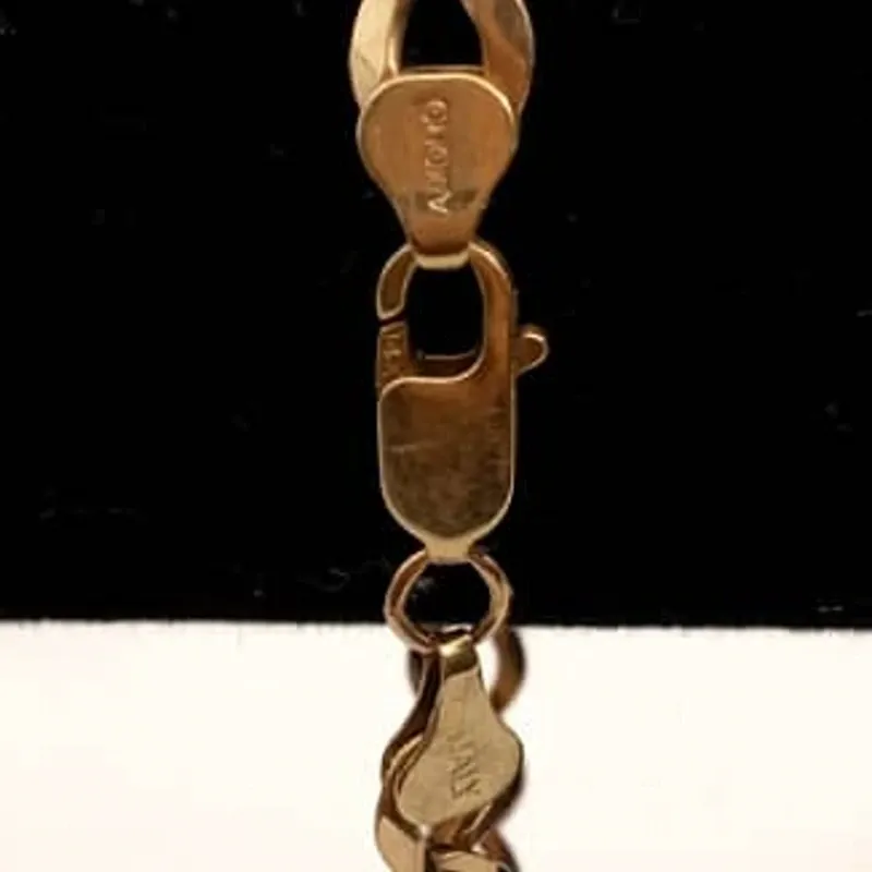 Guillo Original 14K Macizo mide de largo 23.8 cm y posee cierre de langosta