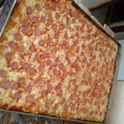 Pizza extra de salchicha 