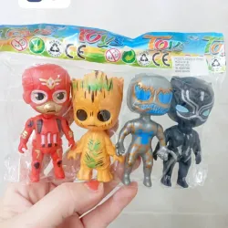 Baby Avengers con Groot