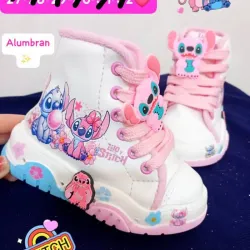 BOTA BLANCA STITCH ANGEL DETALLES ROSA 🎀🩷💜 ✨Alumbran🌟