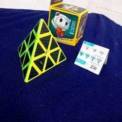 CUBO PIRÁMIDE* MARCA :WARRIOR 3