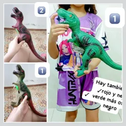 Dinosaurio grande engomado con sonido