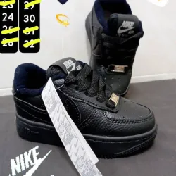 NIKE AIR FORCE NEGRO