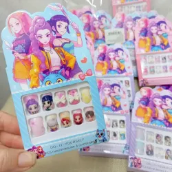 SET de Uñas Guerreras Kpop