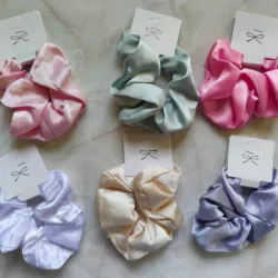 Scrunchies de satín