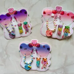 Set de gafas, pellizcos y pulsera para niñas