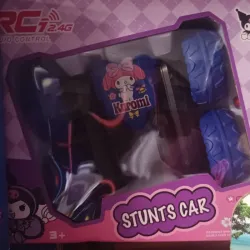 Carro control remoto kuromi 