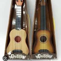 Guitarra pequeña