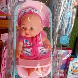 Bebé con coche